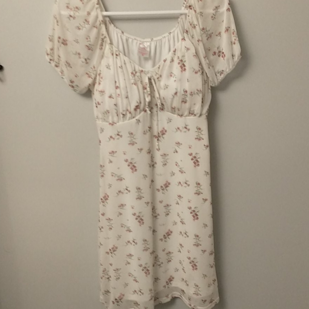 Flowy Flower Lightweight Dress